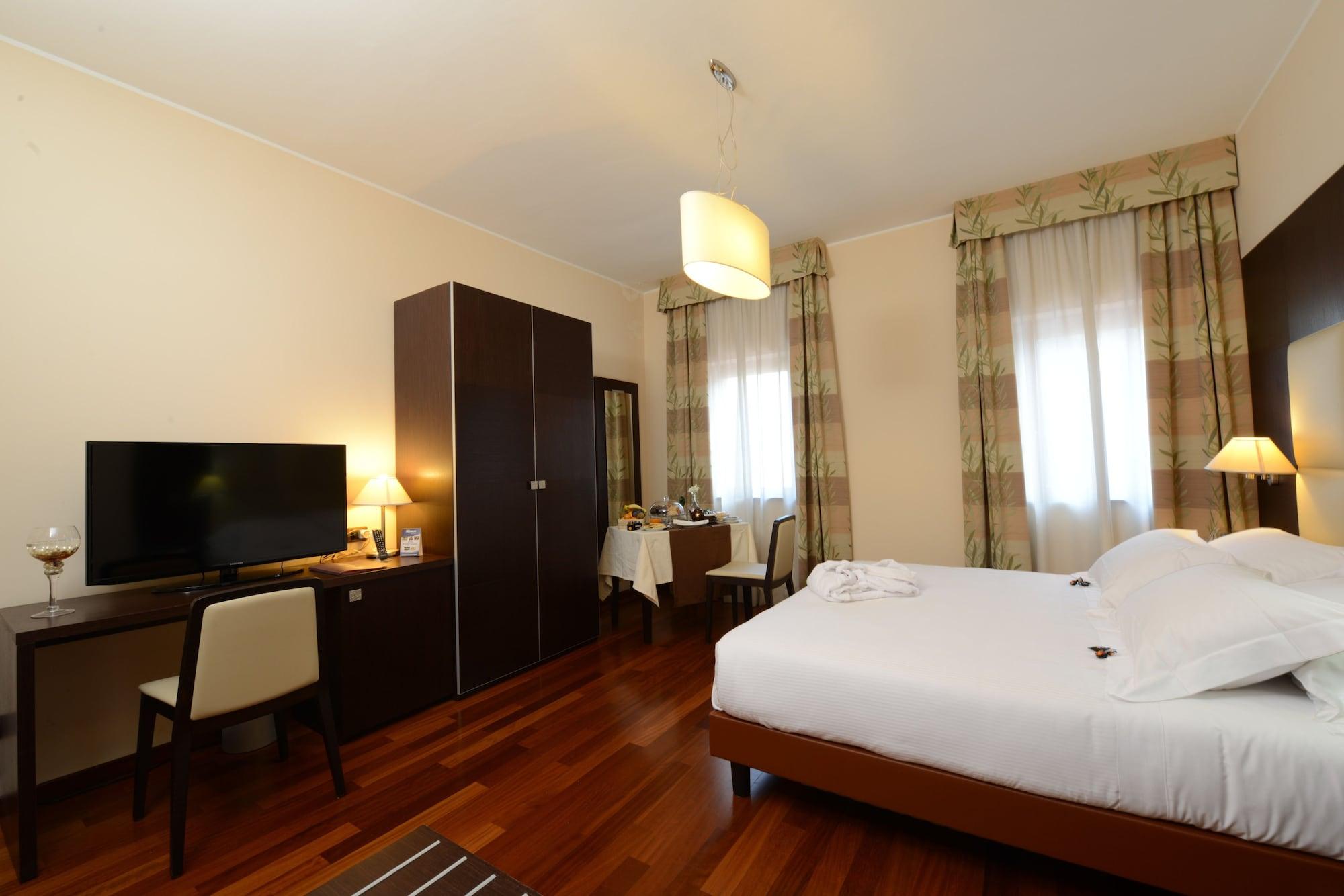 Hotel Guglielmo Катандзаро Екстер'єр фото