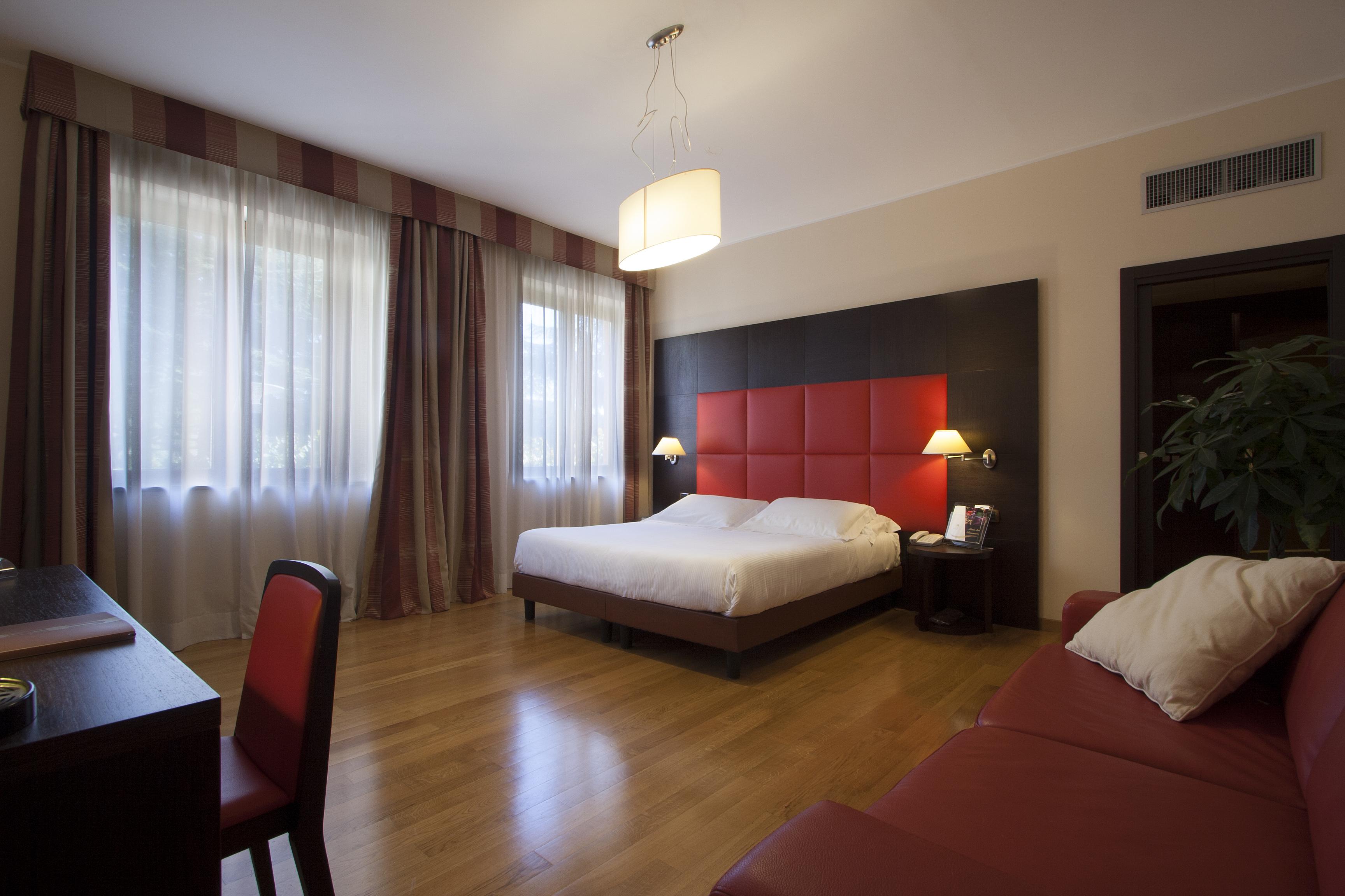 Hotel Guglielmo Катандзаро Екстер'єр фото