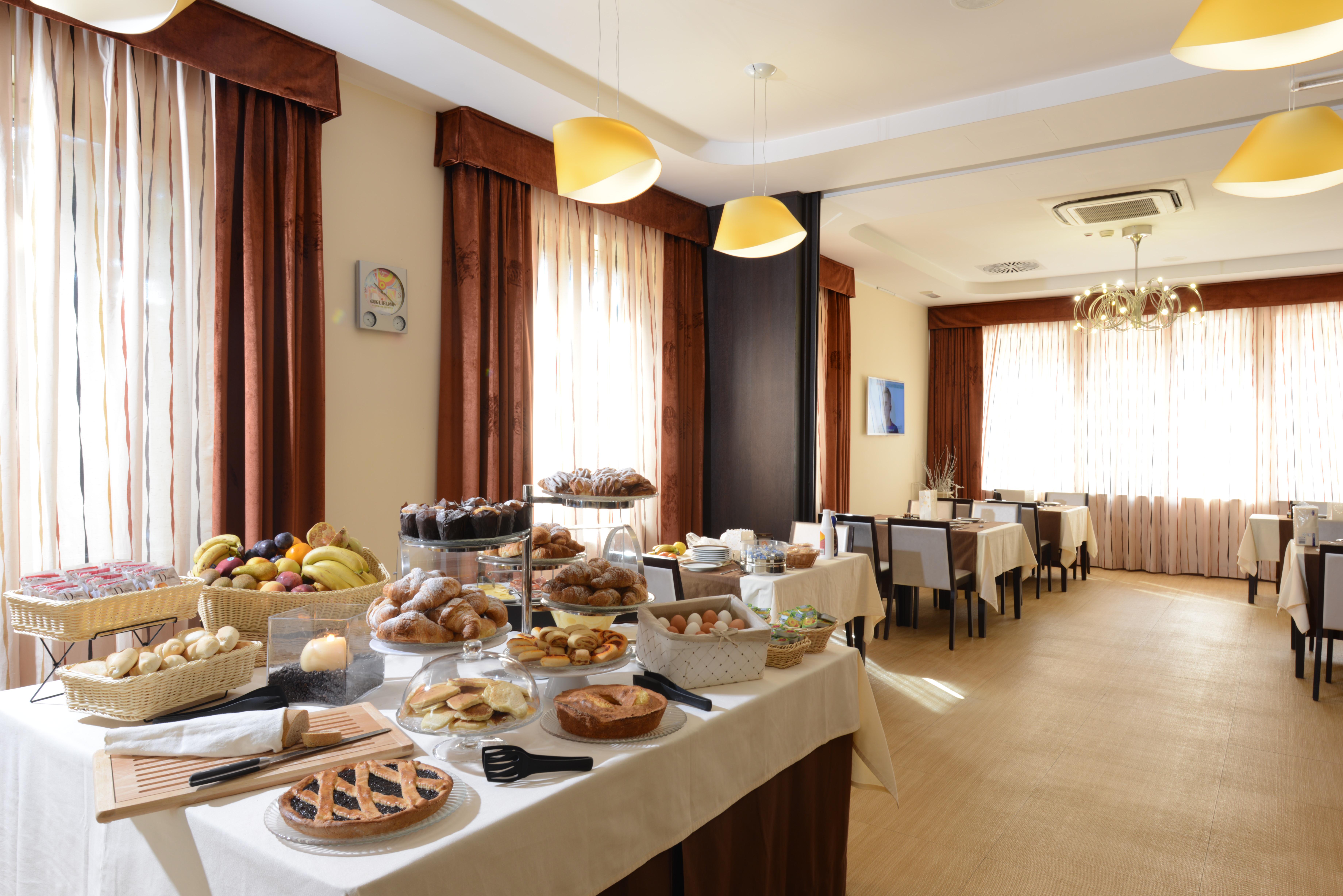 Hotel Guglielmo Катандзаро Екстер'єр фото
