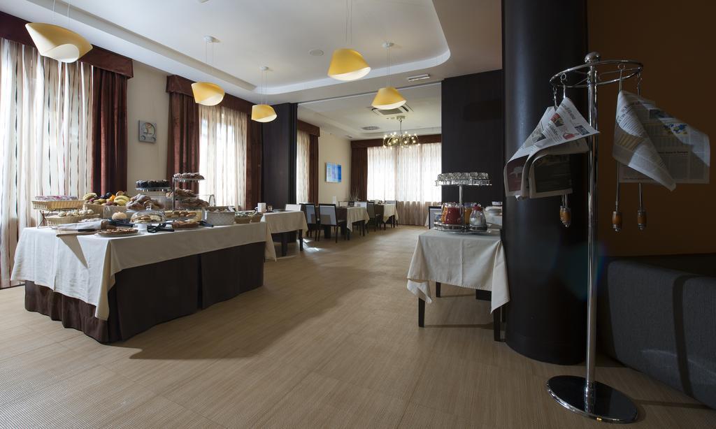 Hotel Guglielmo Катандзаро Екстер'єр фото